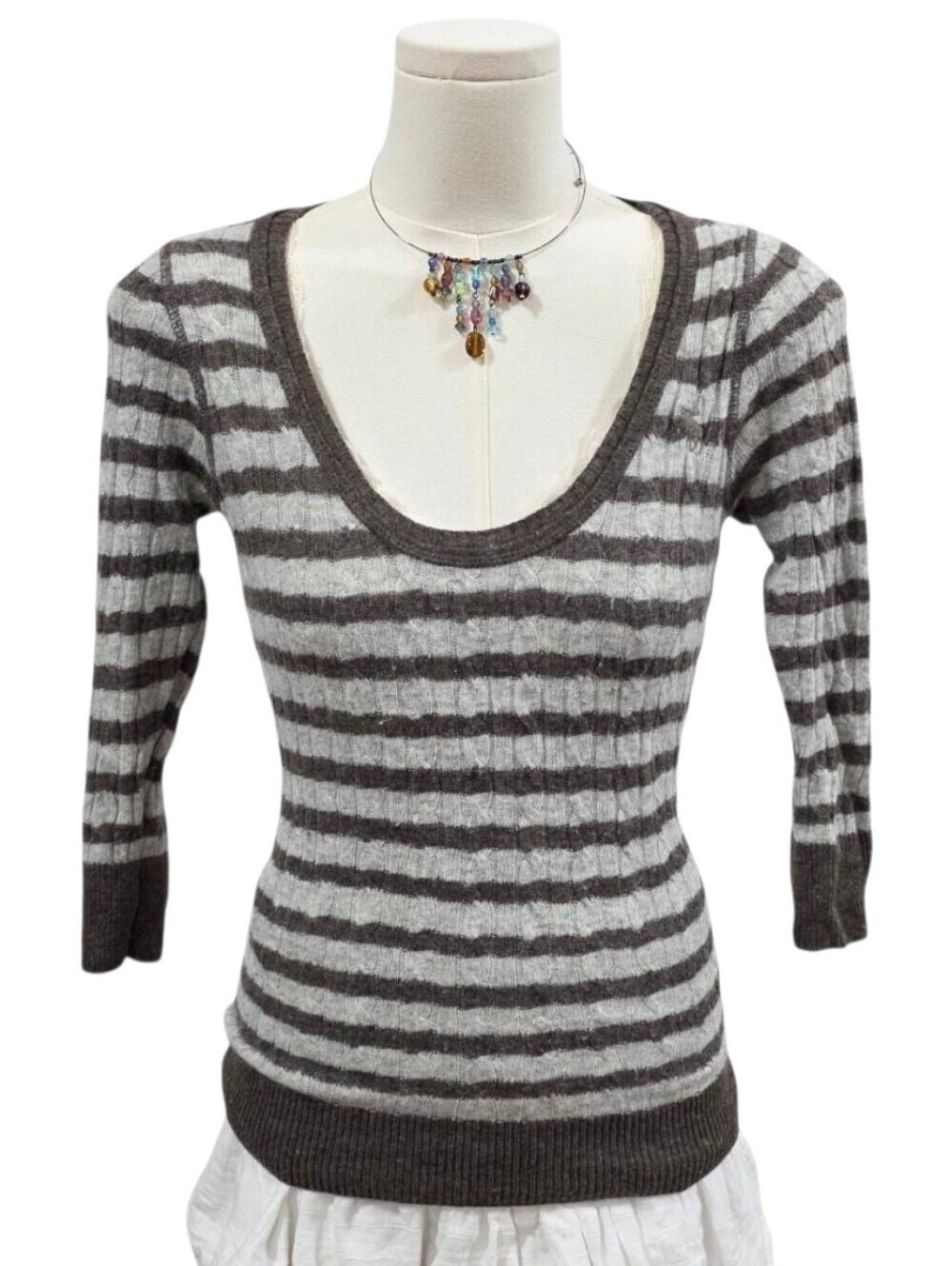 Abercrombie vintage Grey and brown half sleeve knit sweater